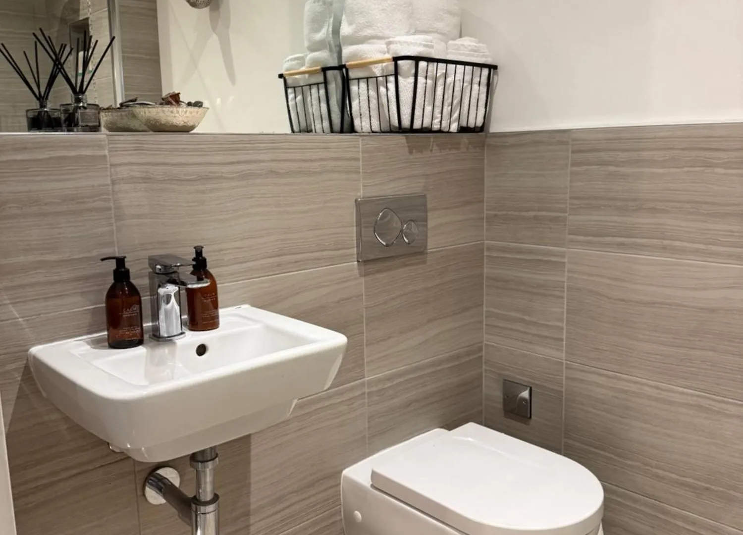Staycation York At 1 Cocoa Suites With Free Parking Apartamento